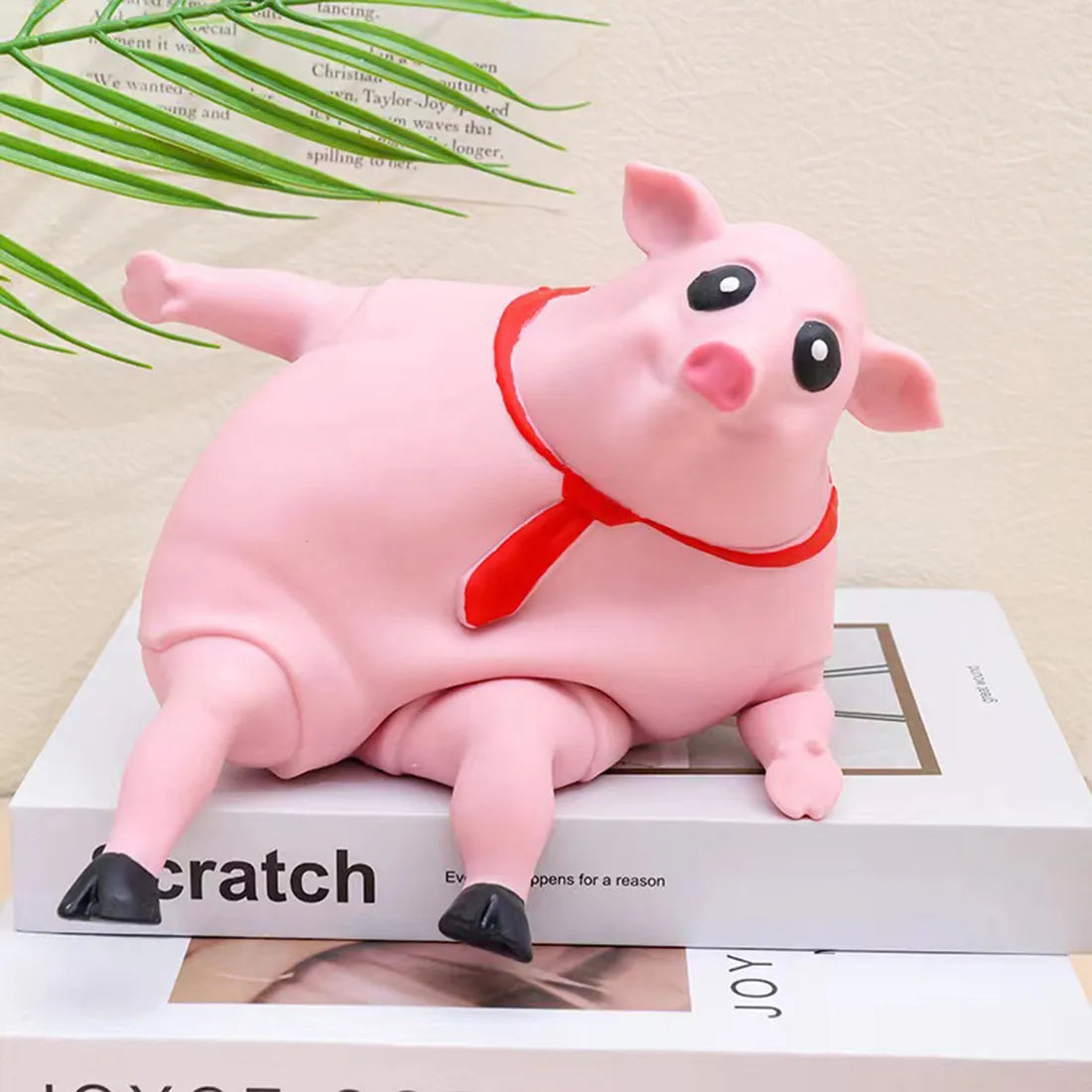 Squishy Pig Decompression Toy